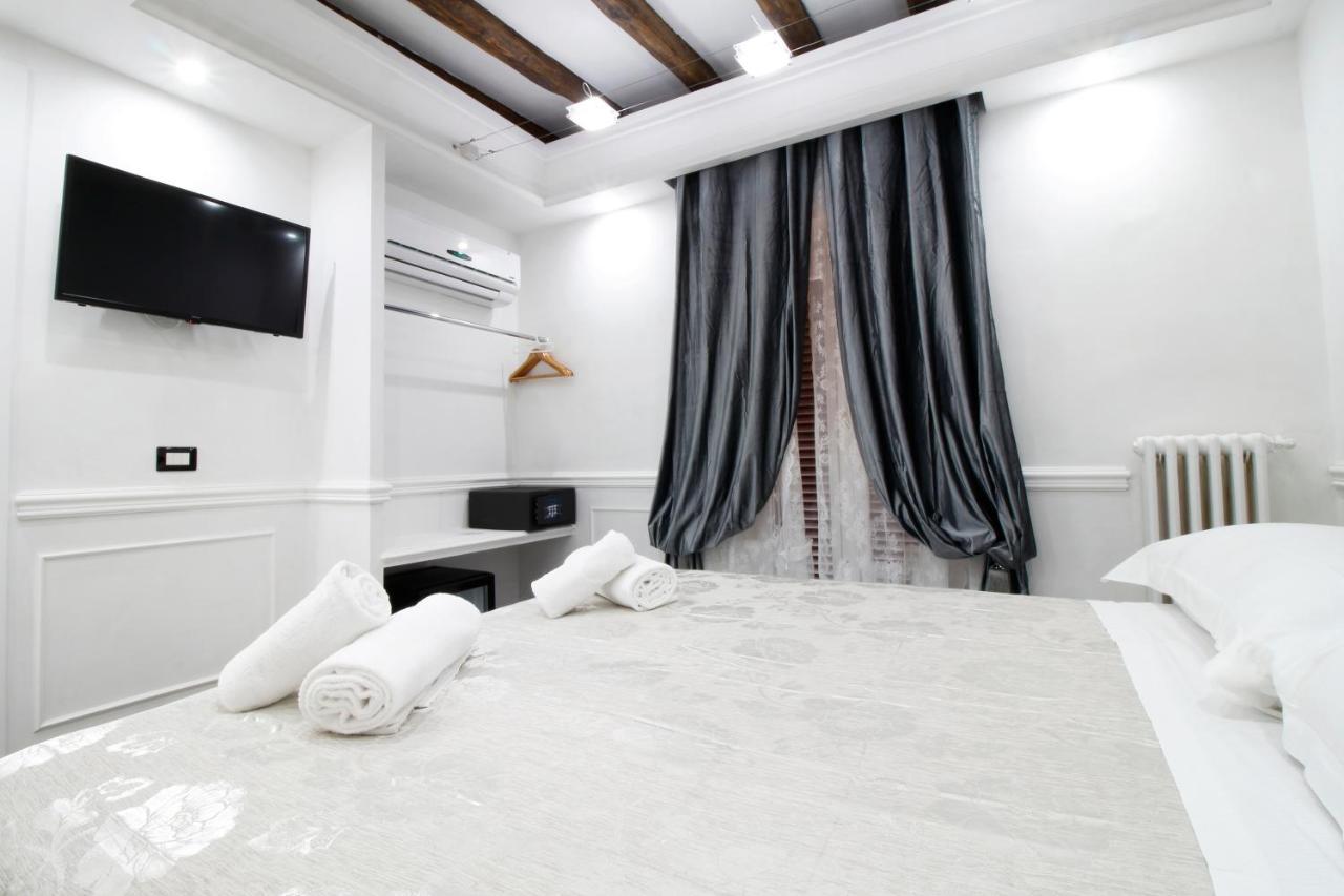 Relais Parlamento Hotel Rome Exterior photo